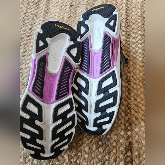 Skechers GoRun Women's Black and Purple Slip-Ins Sneakers with ArchFit - Picture 5 of 5